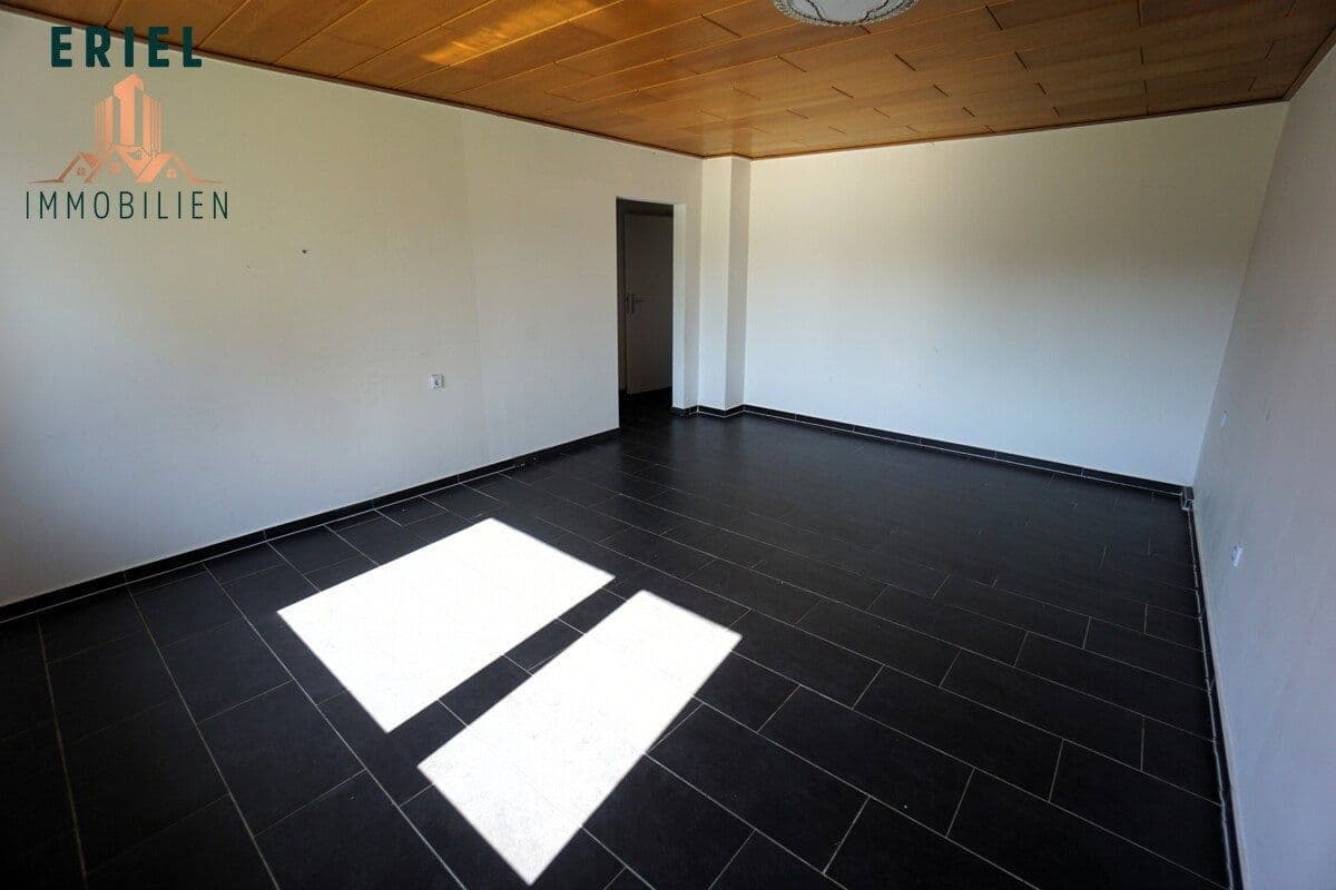 Prodej domu 205 m², pozemek 1.625 m², Aurich, Dolní Sasko Prodej domu 205 m², pozemek 1.625 m², Aurich, Dolní Sasko