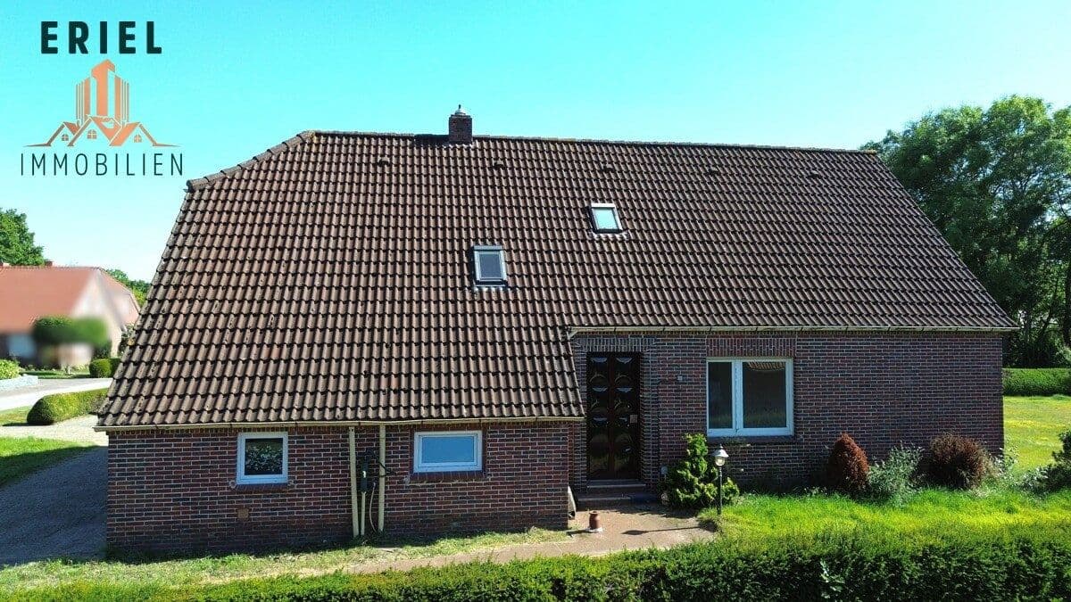 Prodej domu 205 m², pozemek 1.625 m², Aurich, Dolní Sasko Prodej domu 205 m², pozemek 1.625 m², Aurich, Dolní Sasko