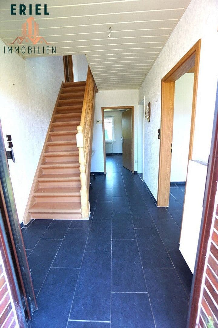 Prodej domu 205 m², pozemek 1.625 m², Aurich, Dolní Sasko Prodej domu 205 m², pozemek 1.625 m², Aurich, Dolní Sasko