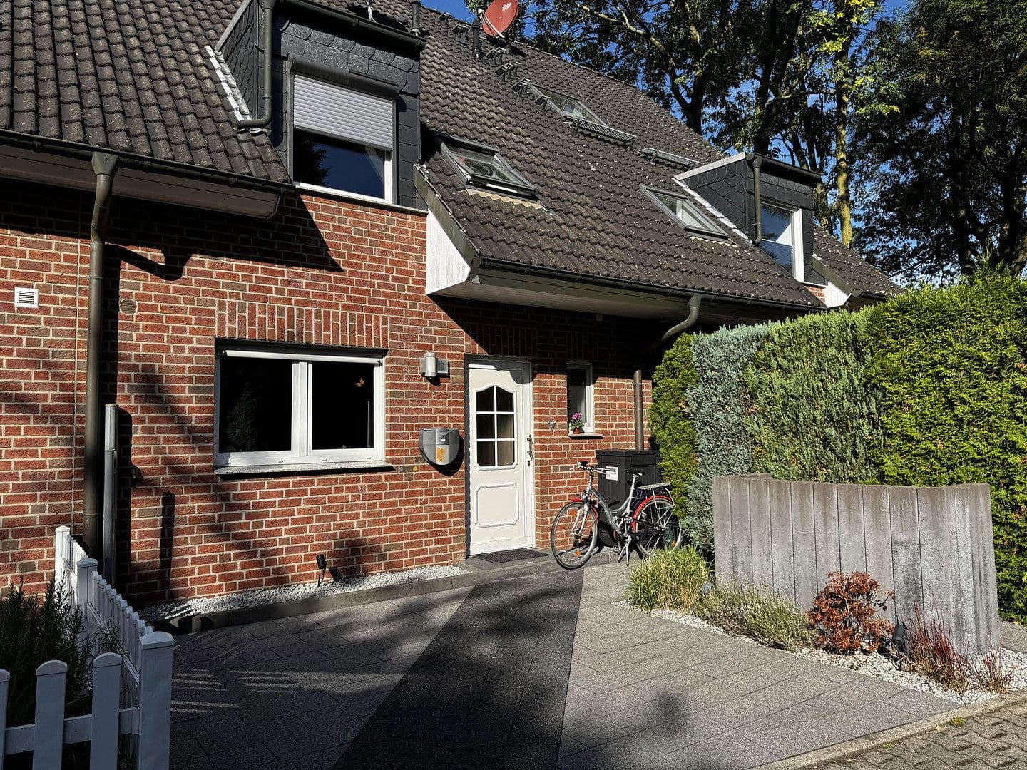 Prodej domu 129 m², pozemek 206 m², Hagemannshof 1 B, Gelsenkirchen, Severní Porýní-Vestfálsko Prodej domu 129 m², pozemek 206 m², Hagemannshof 1 B, Gelsenkirchen, Severní Porýní-Vestfálsko