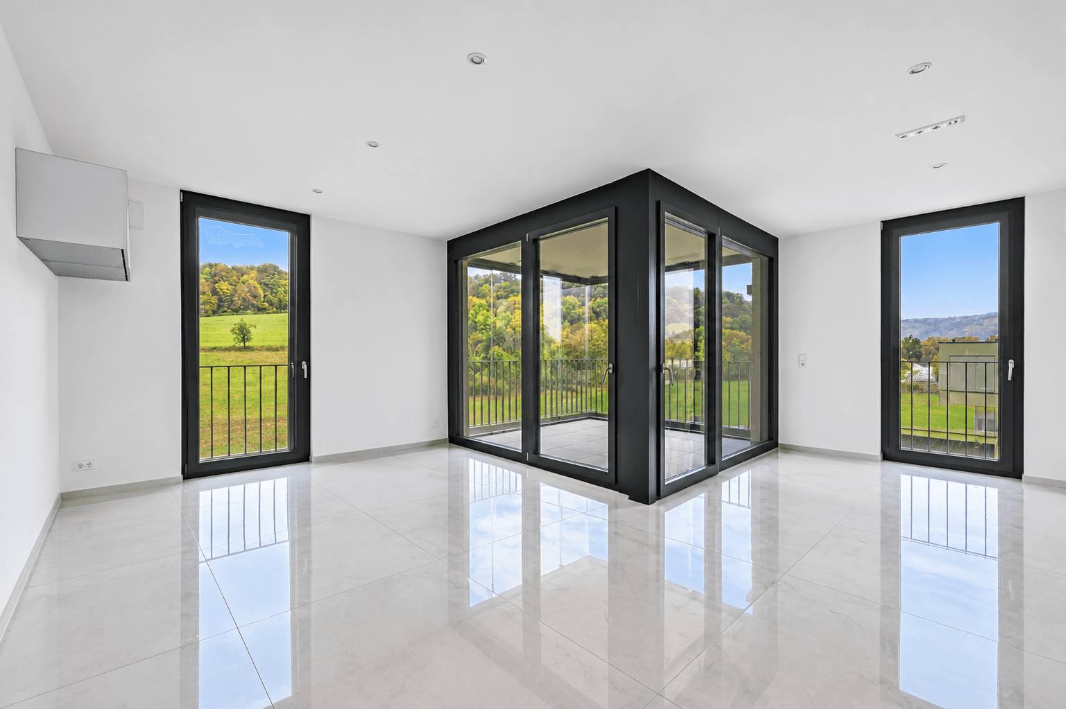 Prodej bytu 4+1 93 m², Hechinger Strasse 86, Tübingen, Bádensko-Württembersko Prodej bytu 4+1 93 m², Hechinger Strasse 86, Tübingen, Bádensko-Württembersko