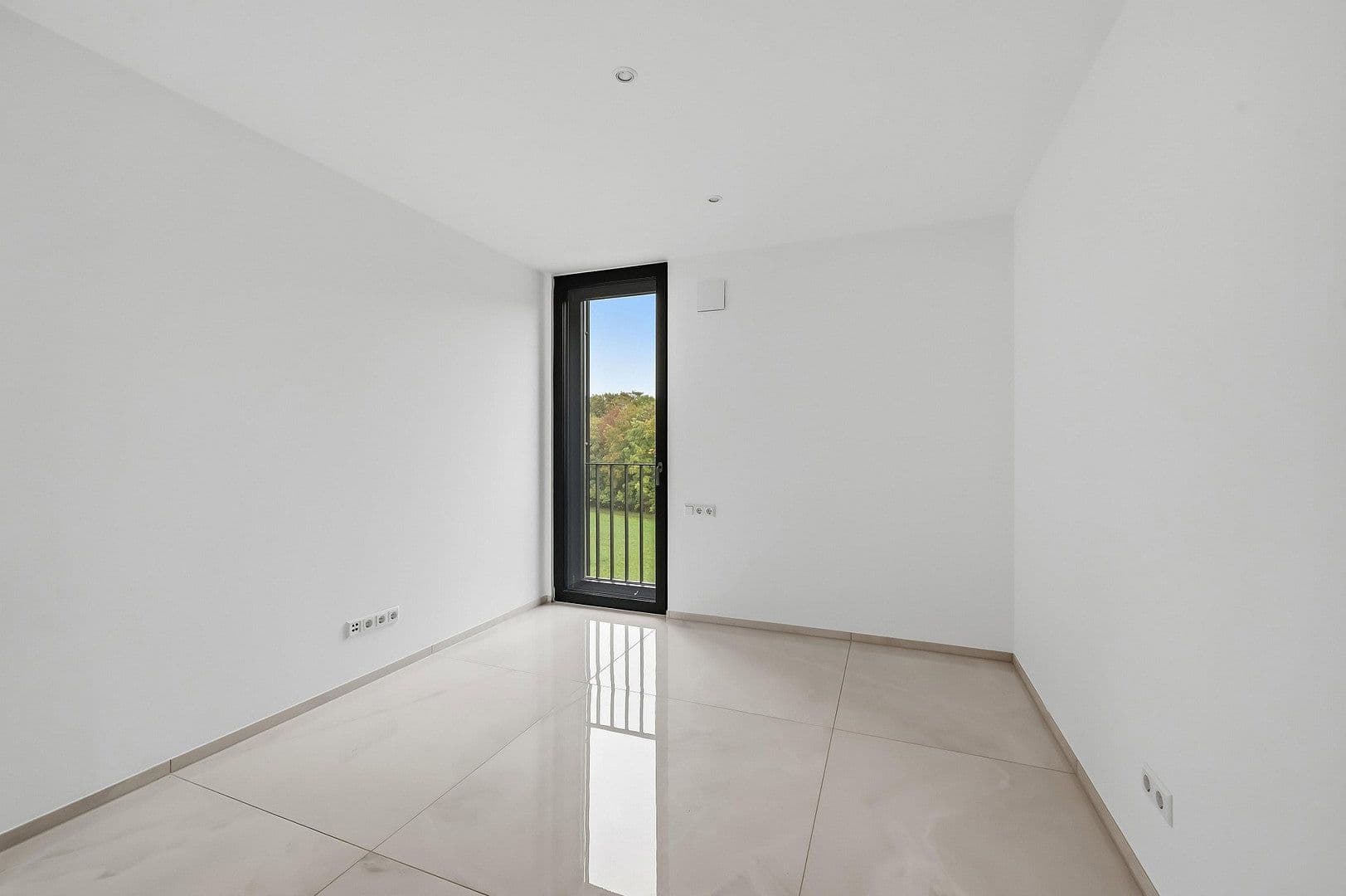 Prodej bytu 4+1 93 m², Hechinger Strasse 86, Tübingen, Bádensko-Württembersko Prodej bytu 4+1 93 m², Hechinger Strasse 86, Tübingen, Bádensko-Württembersko