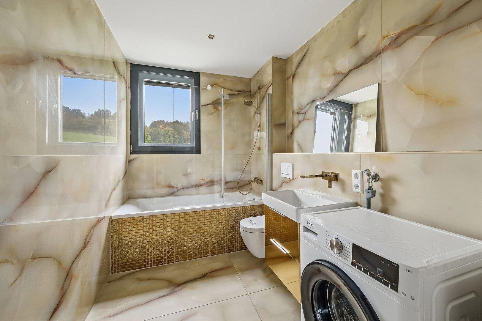 Prodej bytu 4+1 93 m², Hechinger Strasse 86, Tübingen, Bádensko-Württembersko Prodej bytu 4+1 93 m², Hechinger Strasse 86, Tübingen, Bádensko-Württembersko