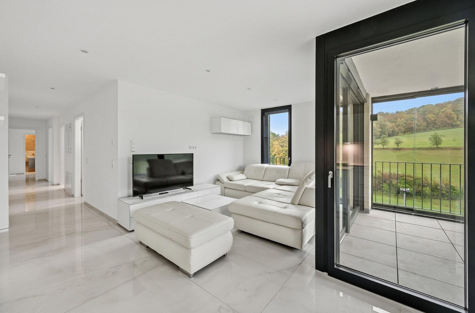 Prodej bytu 4+1 93 m², Hechinger Strasse 86, Tübingen, Bádensko-Württembersko Prodej bytu 4+1 93 m², Hechinger Strasse 86, Tübingen, Bádensko-Württembersko