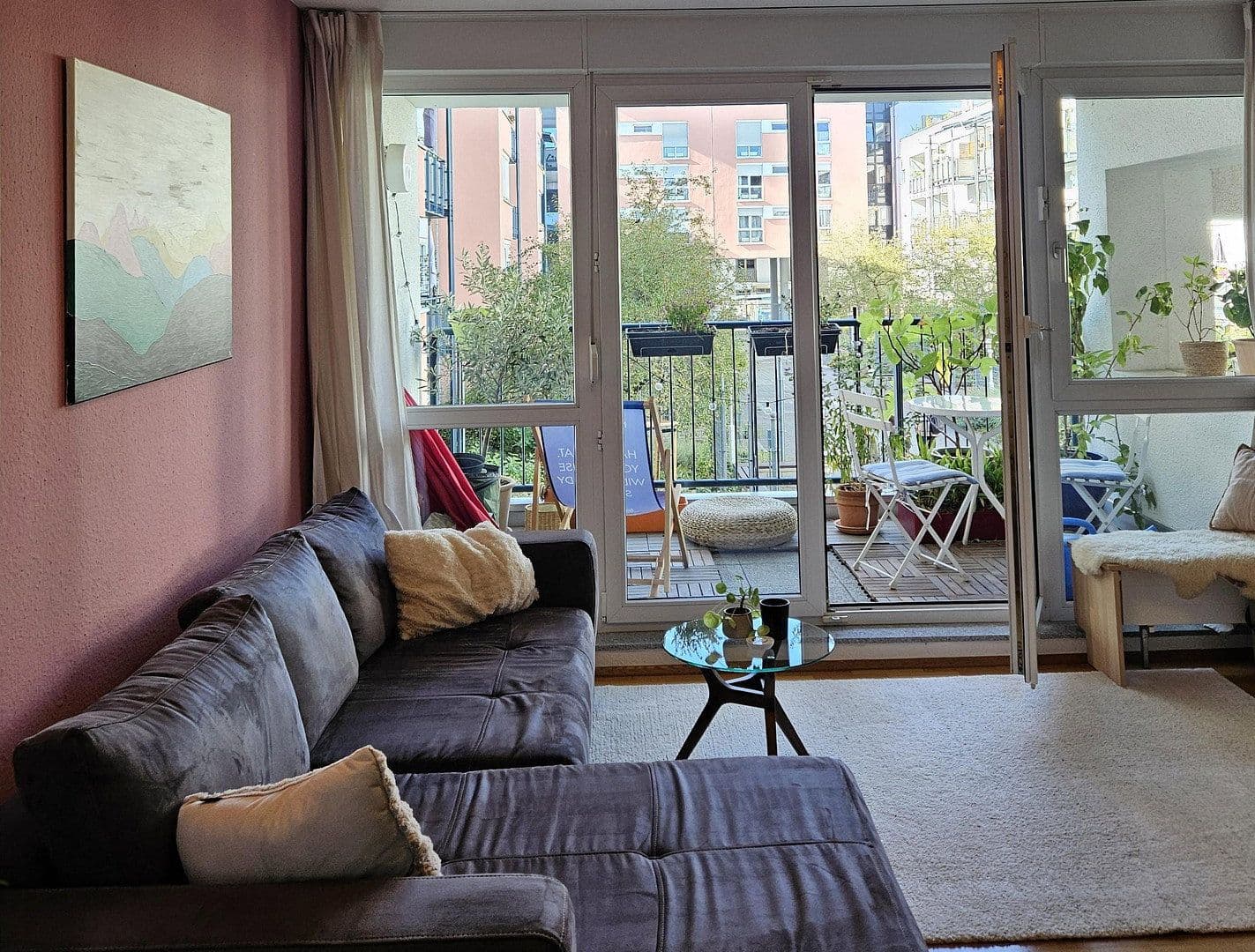 Prodej bytu 2+1 61 m², Wallaustr. 65, Main, Porýní-Falc Prodej bytu 2+1 61 m², Wallaustr. 65, Main, Porýní-Falc