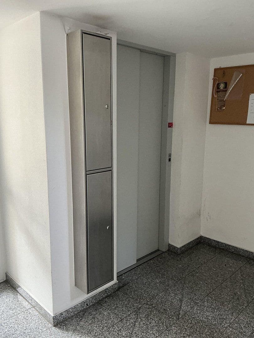 Prodej bytu 3+1 90 m², Hochheim, Hessen Prodej bytu 3+1 90 m², Hochheim, Hessen