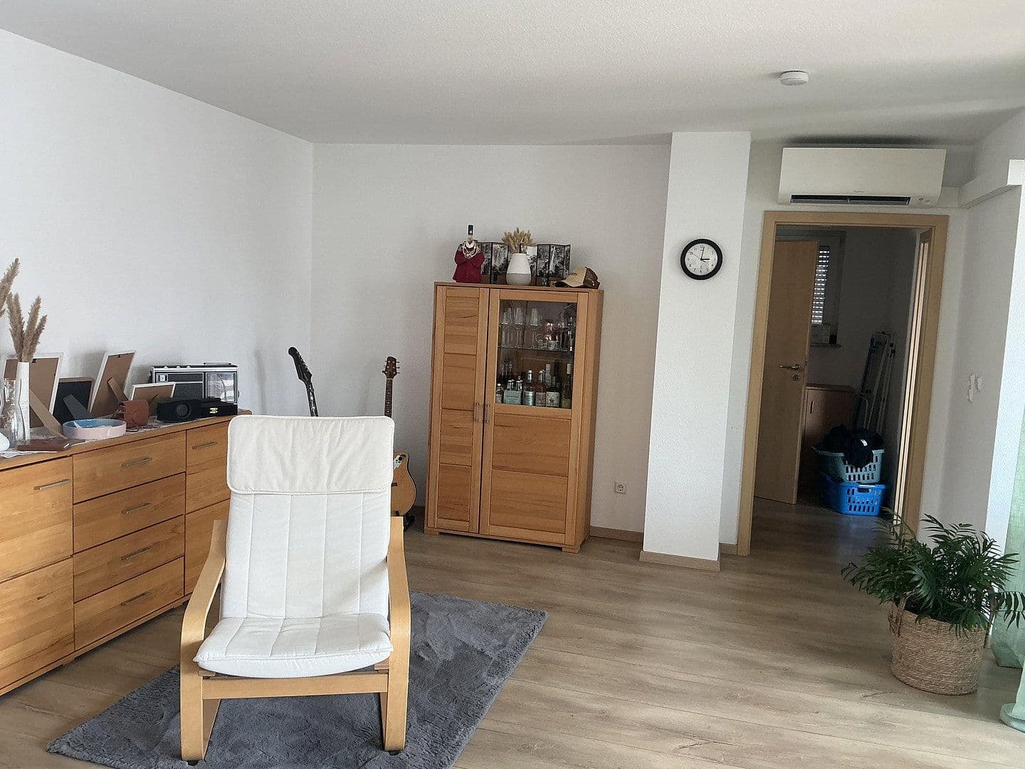 Prodej bytu 3+1 90 m², Hochheim, Hessen Prodej bytu 3+1 90 m², Hochheim, Hessen