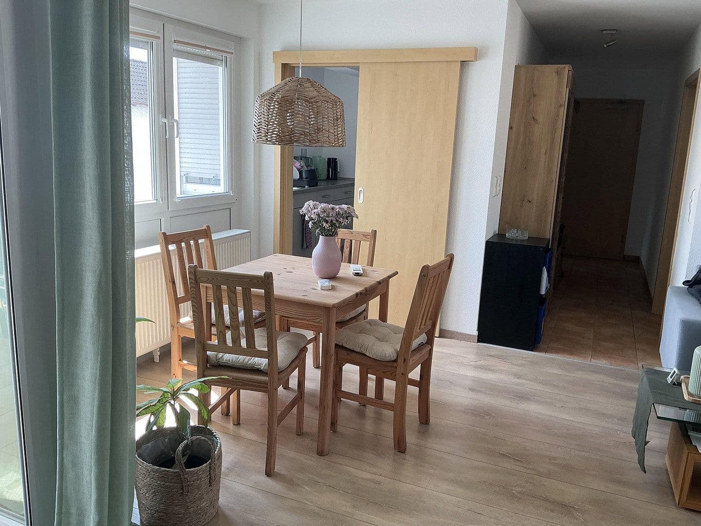 Prodej bytu 3+1 90 m², Hochheim, Hessen Prodej bytu 3+1 90 m², Hochheim, Hessen