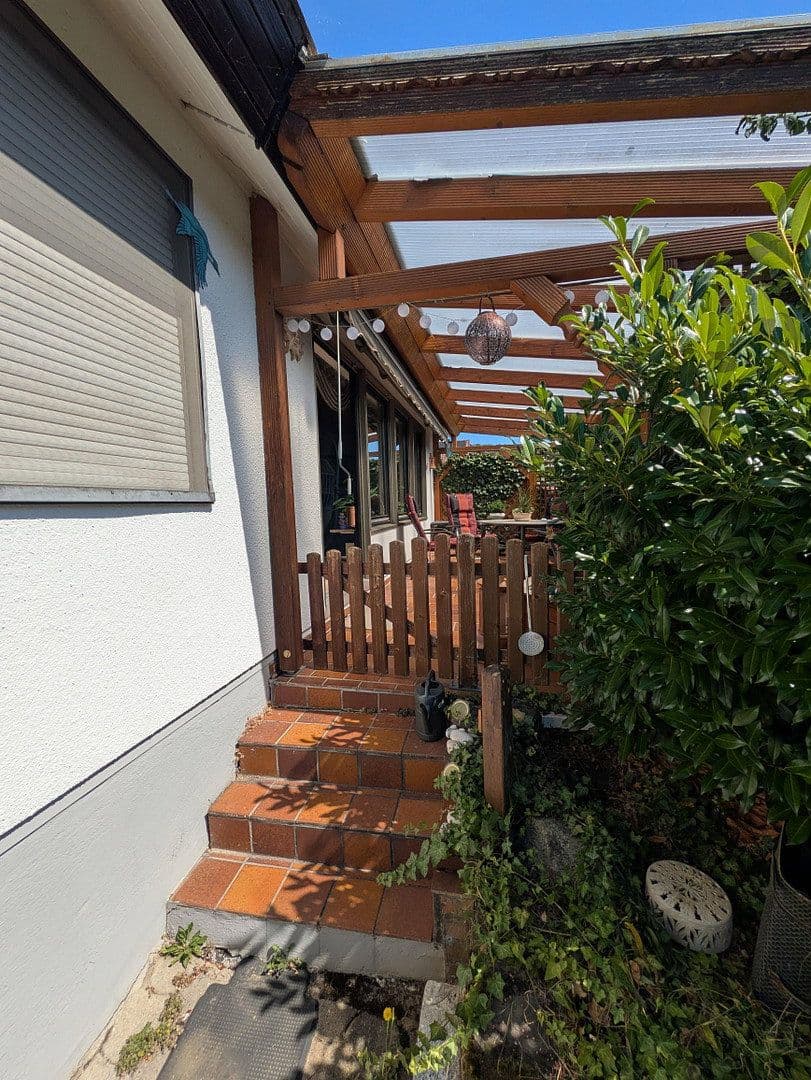 Prodej domu 118 m², pozemek 724 m², Haßmersheim, Bádensko-Württembersko Prodej domu 118 m², pozemek 724 m², Haßmersheim, Bádensko-Württembersko