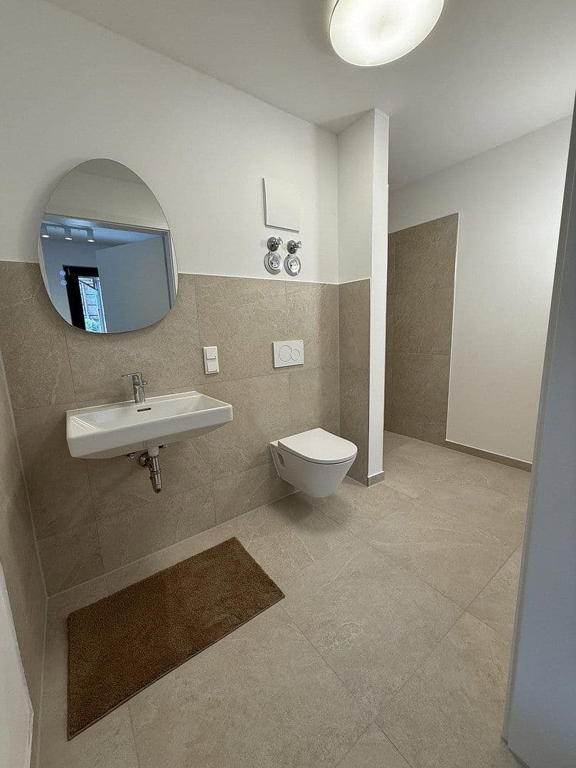 Pronájem bytu 1+1 31 m², Leonhardstraße 54, Nürnberg, Bavorsko Pronájem bytu 1+1 31 m², Leonhardstraße 54, Nürnberg, Bavorsko