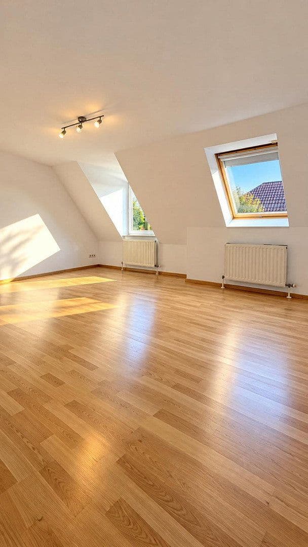 Prodej domu 123 m², pozemek 200 m², Herzogenaurach, Bavorsko Prodej domu 123 m², pozemek 200 m², Herzogenaurach, Bavorsko
