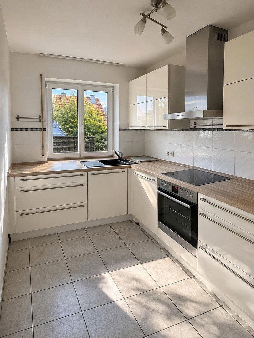 Prodej domu 123 m², pozemek 200 m², Herzogenaurach, Bavorsko Prodej domu 123 m², pozemek 200 m², Herzogenaurach, Bavorsko