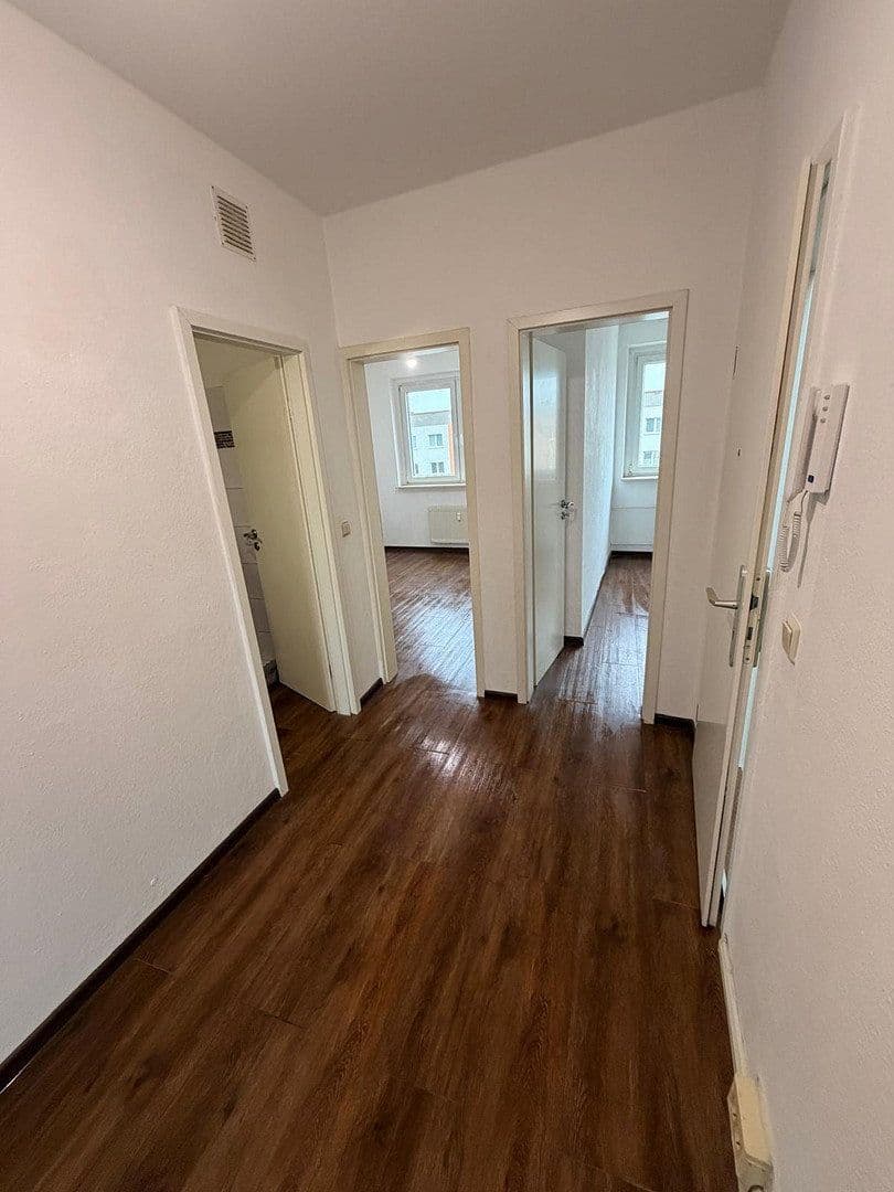 Pronájem bytu 3+1 58 m², Breitscheidstraße 15, Magdeburg, Sasko-Anhaltsko Pronájem bytu 3+1 58 m², Breitscheidstraße 15, Magdeburg, Sasko-Anhaltsko