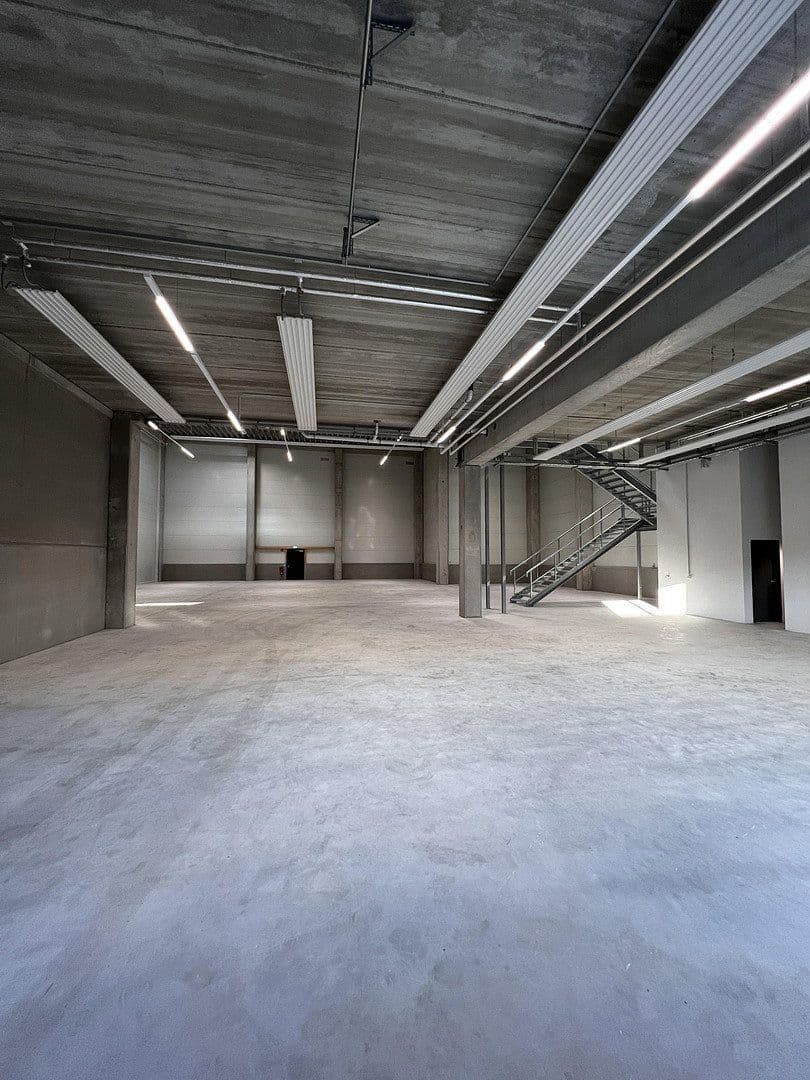Pronájem kanceláře 301 m², Schönefeld, Braniborsko Pronájem kanceláře 301 m², Schönefeld, Braniborsko