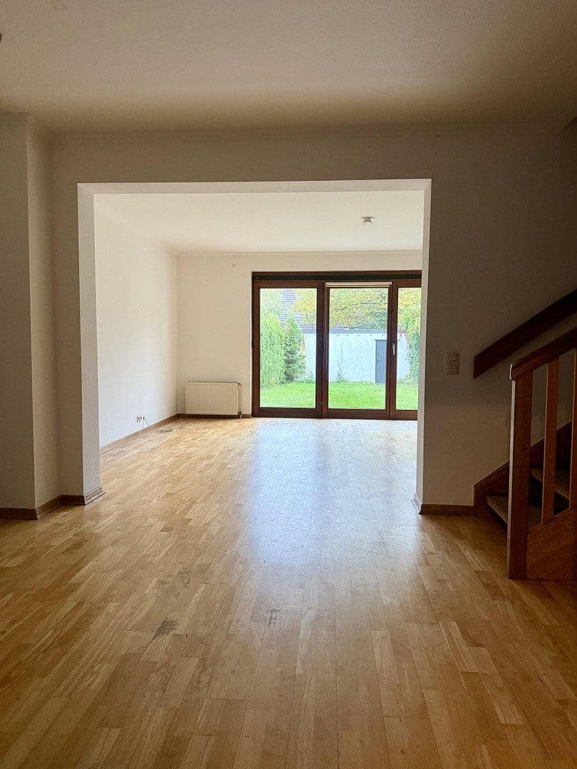Prodej domu 100 m², pozemek 175 m², Wandsbek, Hamburg Prodej domu 100 m², pozemek 175 m², Wandsbek, Hamburg