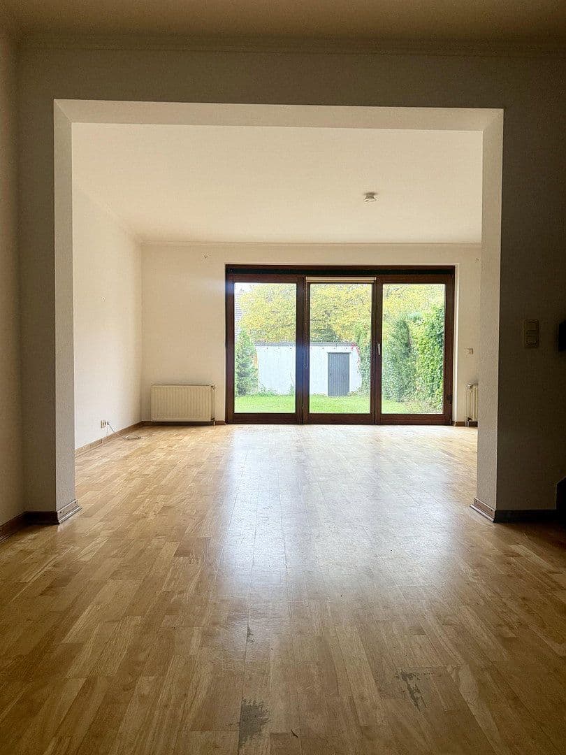 Prodej domu 100 m², pozemek 175 m², Wandsbek, Hamburg Prodej domu 100 m², pozemek 175 m², Wandsbek, Hamburg