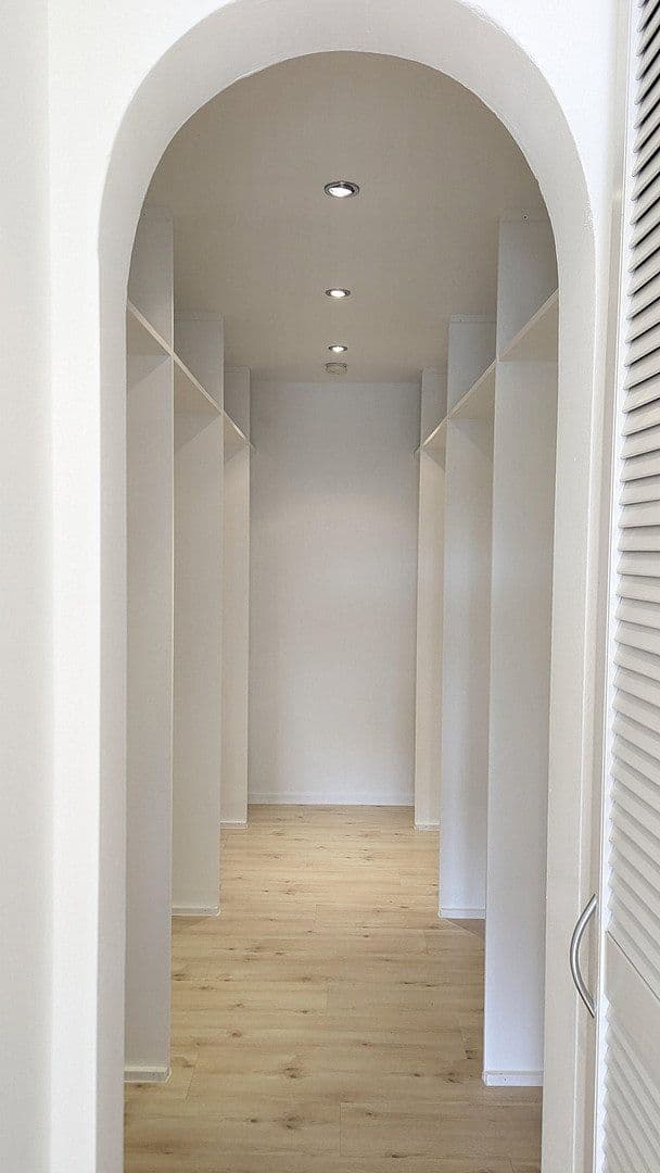 Pronájem bytu 3+1 133 m², Sulzer Straße 84/11, Wildberg, Bádensko-Württembersko Pronájem bytu 3+1 133 m², Sulzer Straße 84/11, Wildberg, Bádensko-Württembersko