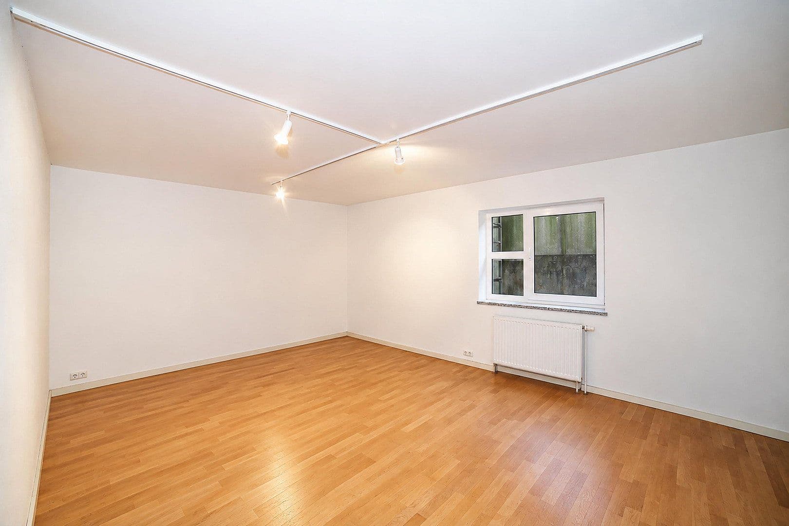 Prodej bytu 4+1 125 m², München, Bavorsko Prodej bytu 4+1 125 m², München, Bavorsko