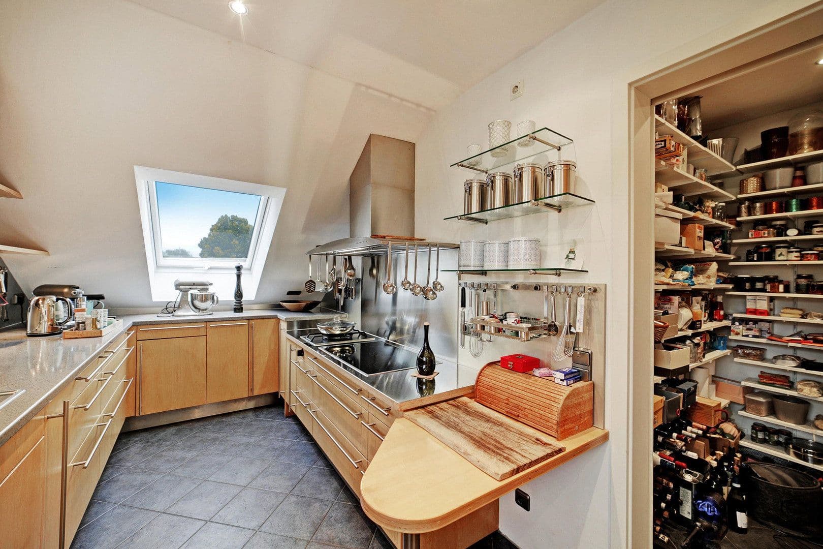Prodej bytu 4+1 125 m², München, Bavorsko Prodej bytu 4+1 125 m², München, Bavorsko