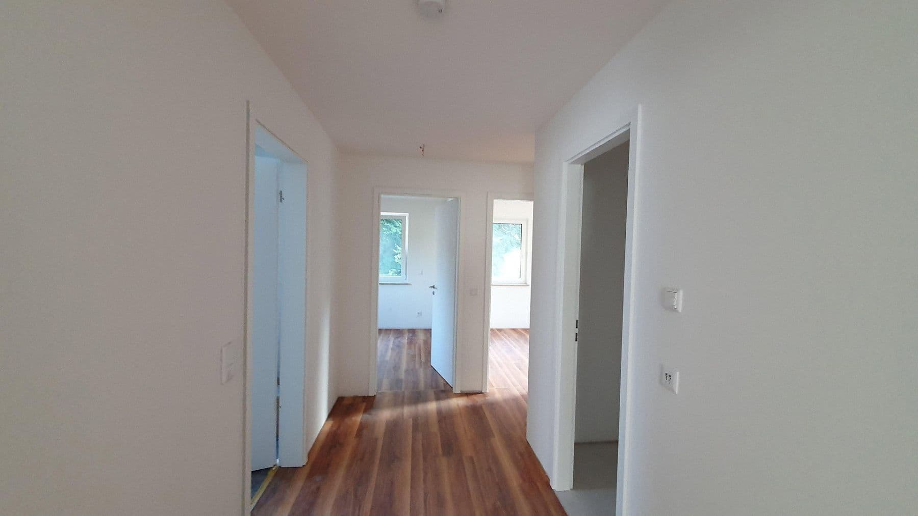 Pronájem bytu 4+1 99 m², Münchner Straße 102d, Kirchseeon, Bavorsko Pronájem bytu 4+1 99 m², Münchner Straße 102d, Kirchseeon, Bavorsko