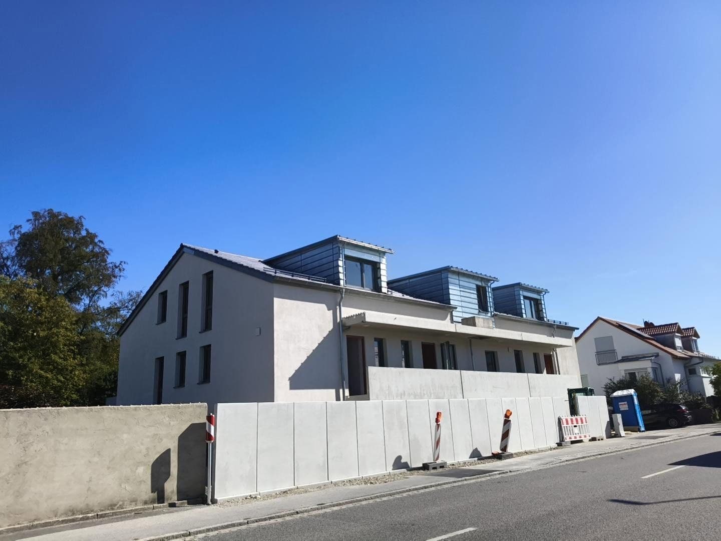 Pronájem bytu 4+1 99 m², Münchner Straße 102d, Kirchseeon, Bavorsko Pronájem bytu 4+1 99 m², Münchner Straße 102d, Kirchseeon, Bavorsko