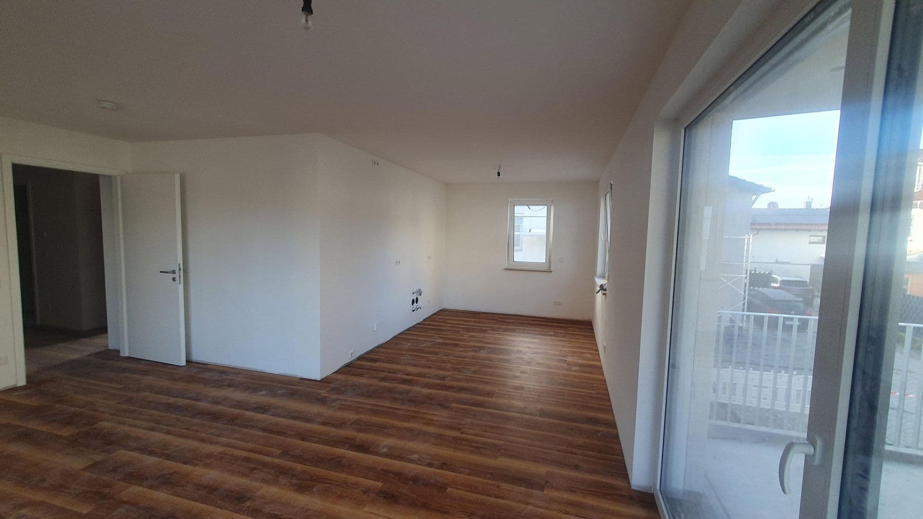 Pronájem bytu 4+1 99 m², Münchner Straße 102d, Kirchseeon, Bavorsko Pronájem bytu 4+1 99 m², Münchner Straße 102d, Kirchseeon, Bavorsko