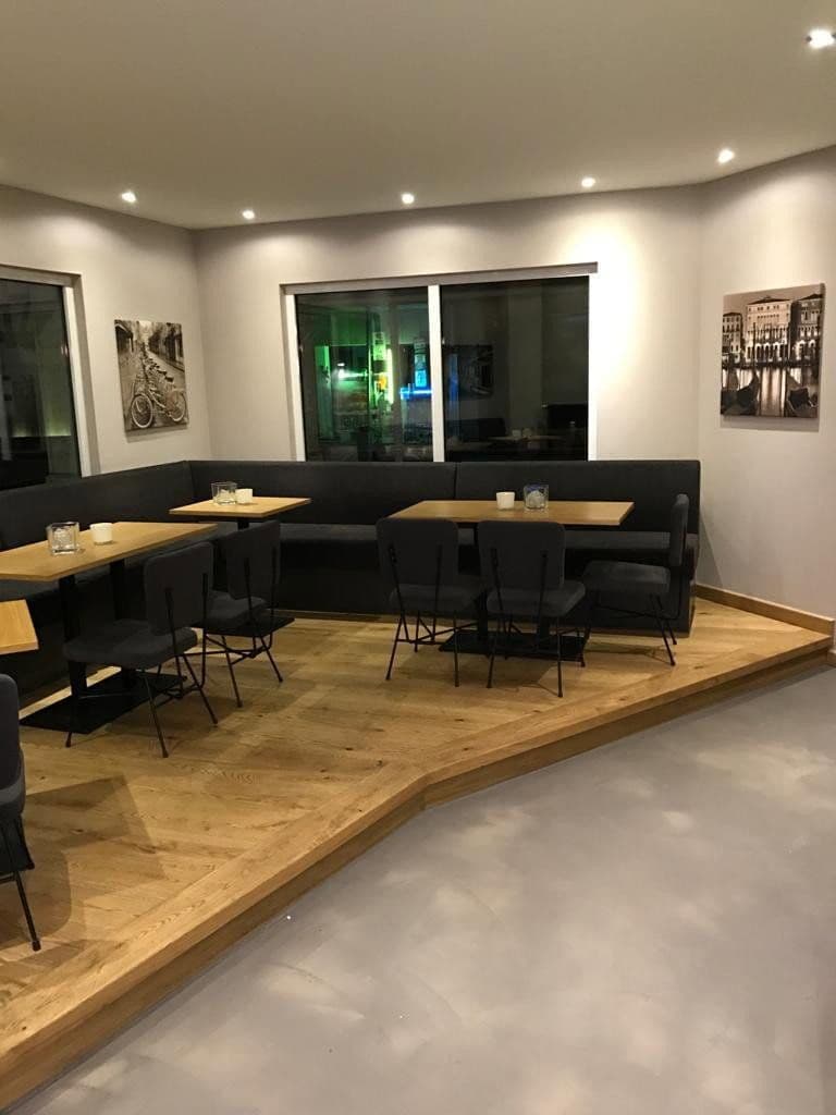 Pronájem nebytového prostoru 270 m², Göppingen, Bádensko-Württembersko Pronájem nebytového prostoru 270 m², Göppingen, Bádensko-Württembersko