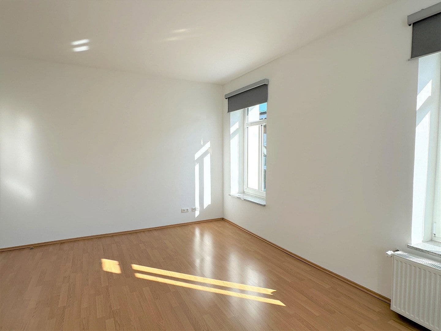Pronájem bytu 1+1 26 m², Lutzstraße 36, München, Bavorsko Pronájem bytu 1+1 26 m², Lutzstraße 36, München, Bavorsko