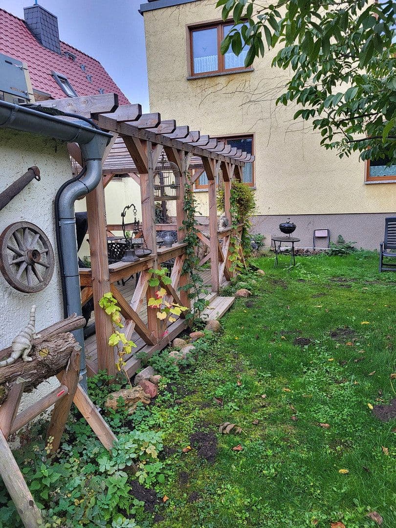 Prodej domu 600 m², pozemek 600 m², Schkopau, Sasko-Anhaltsko Prodej domu 600 m², pozemek 600 m², Schkopau, Sasko-Anhaltsko