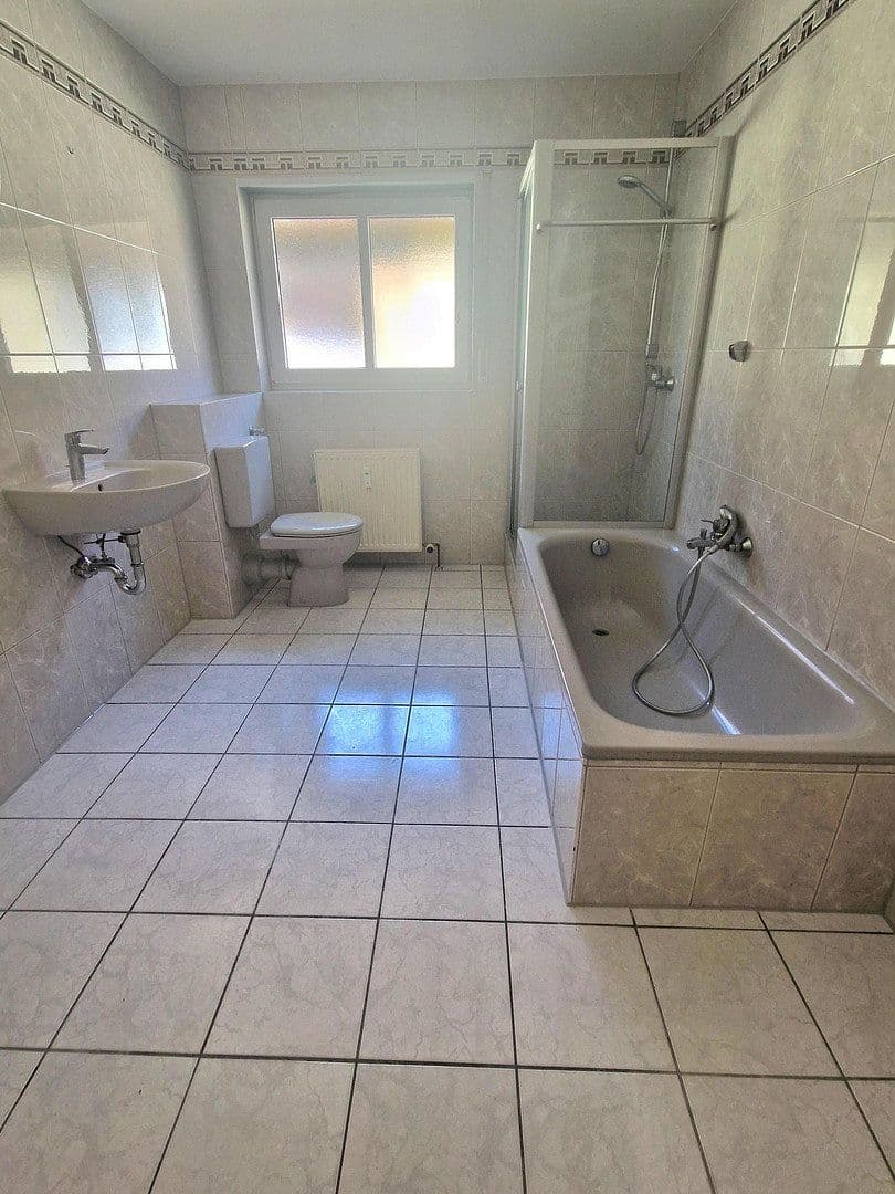 Prodej bytu 4+1 117 m², Harthausen, Porýní-Falc Prodej bytu 4+1 117 m², Harthausen, Porýní-Falc