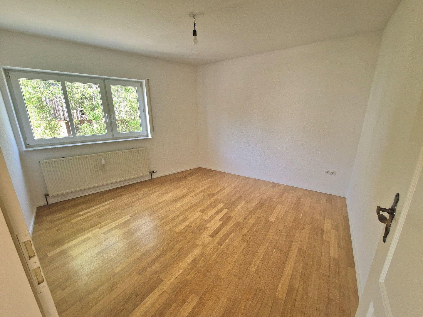 Prodej bytu 4+1 117 m², Harthausen, Porýní-Falc Prodej bytu 4+1 117 m², Harthausen, Porýní-Falc