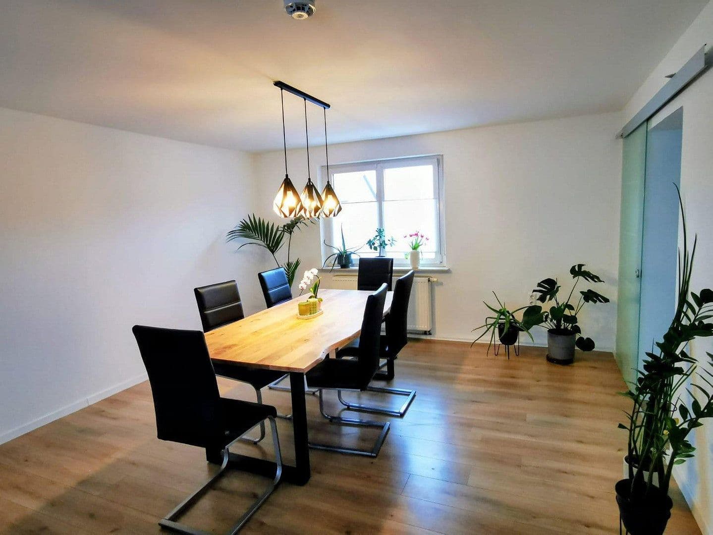 Prodej bytu 4+1 93 m², Rothmühlstraße 3, Bergrheinfeld, Bavorsko Prodej bytu 4+1 93 m², Rothmühlstraße 3, Bergrheinfeld, Bavorsko
