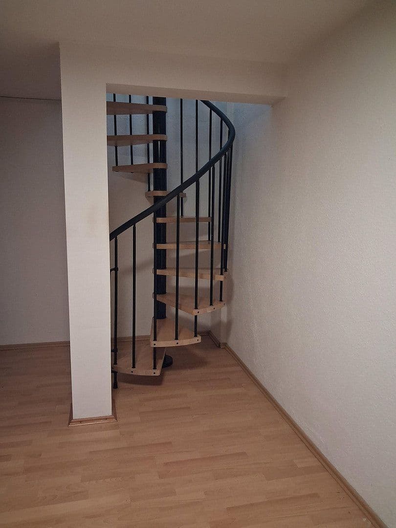Prodej bytu 5+1 149 m², Berlin, Berlín Prodej bytu 5+1 149 m², Berlin, Berlín
