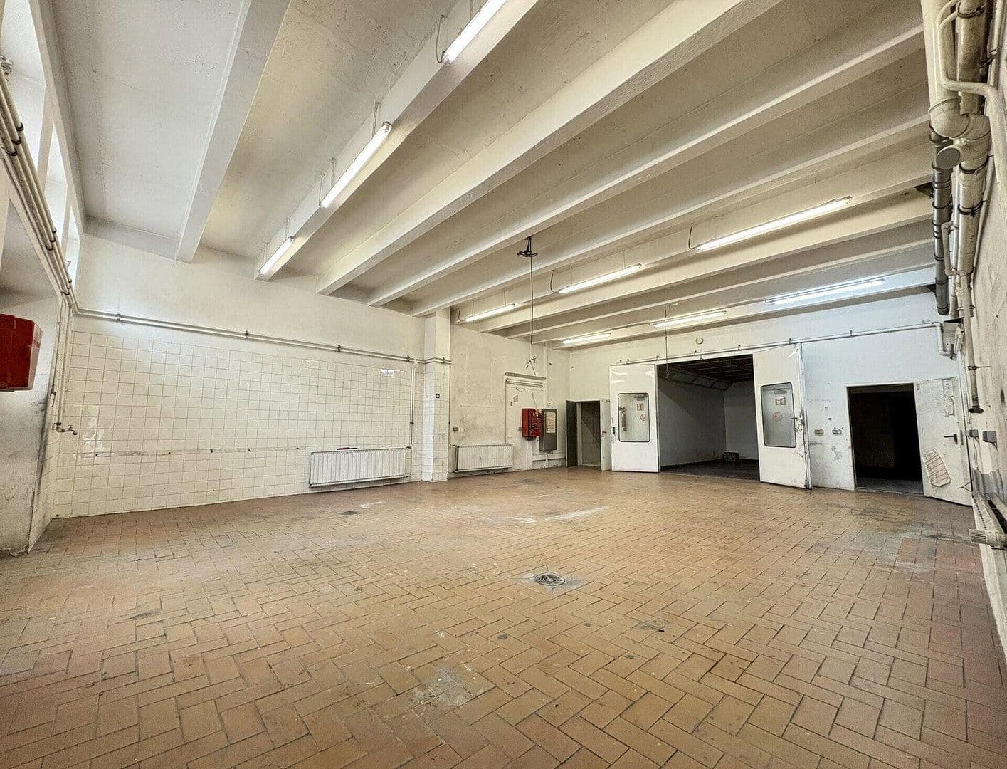 Pronájem nebytového prostoru 753 m², Siegfried-Berger-Straße 5, Berlin, Berlín Pronájem nebytového prostoru 753 m², Siegfried-Berger-Straße 5, Berlin, Berlín