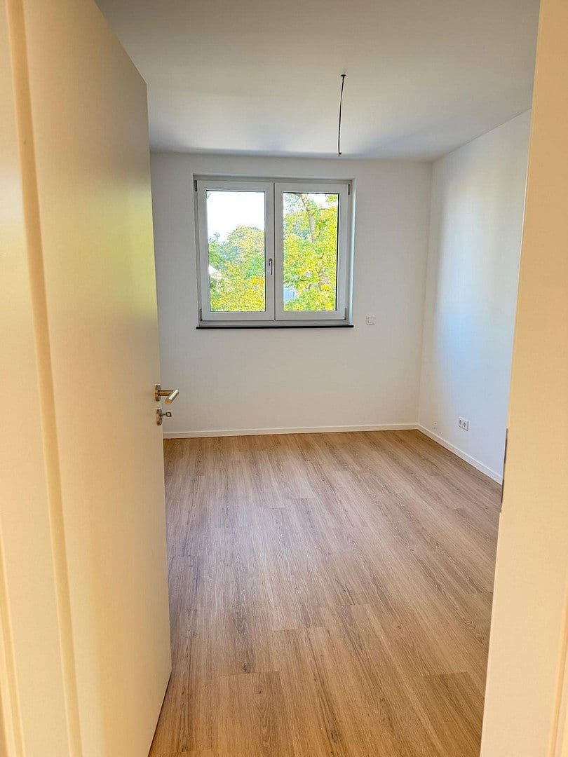 Pronájem bytu 3+1 82 m², Nürnberg, Bavorsko Pronájem bytu 3+1 82 m², Nürnberg, Bavorsko