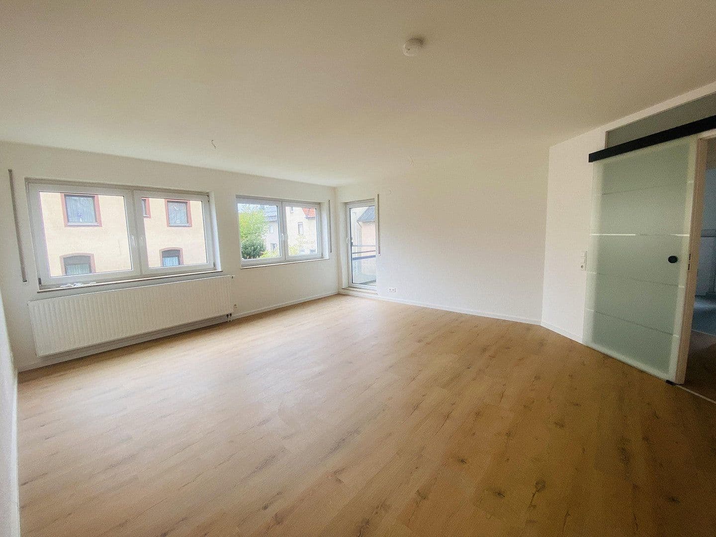 Pronájem bytu 2+1 57 m², Hirschstraße 26, Herbrechtingen, Bádensko-Württembersko Pronájem bytu 2+1 57 m², Hirschstraße 26, Herbrechtingen, Bádensko-Württembersko