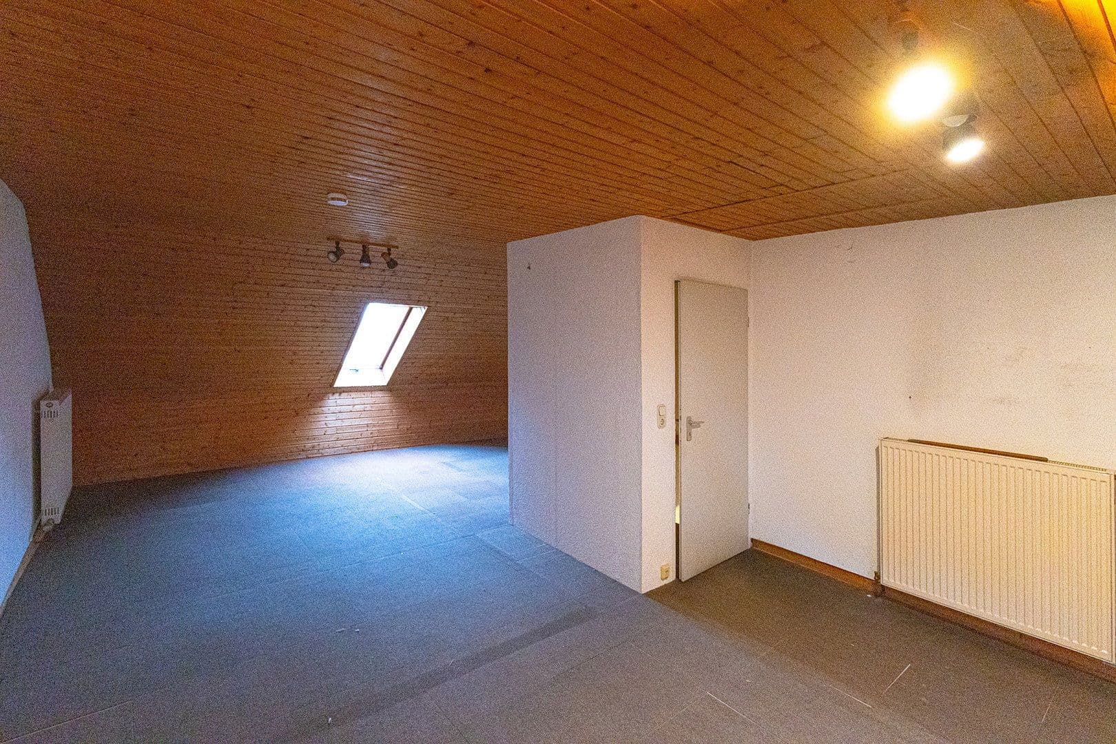 Prodej domu 112 m², pozemek 291 m², Ingolstadt, Bavorsko Prodej domu 112 m², pozemek 291 m², Ingolstadt, Bavorsko