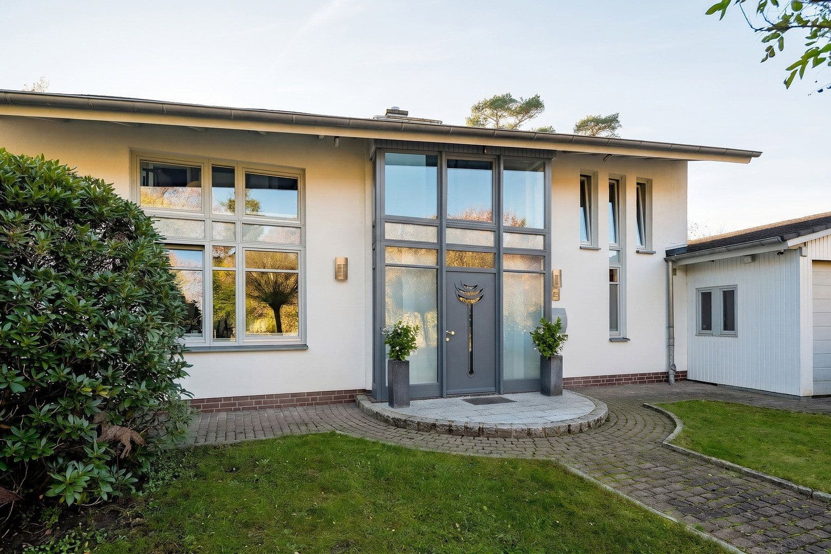 Prodej domu 270 m², pozemek 1.252 m², An den Birken 23 A, Jesteburg, Dolní Sasko Prodej domu 270 m², pozemek 1.252 m², An den Birken 23 A, Jesteburg, Dolní Sasko