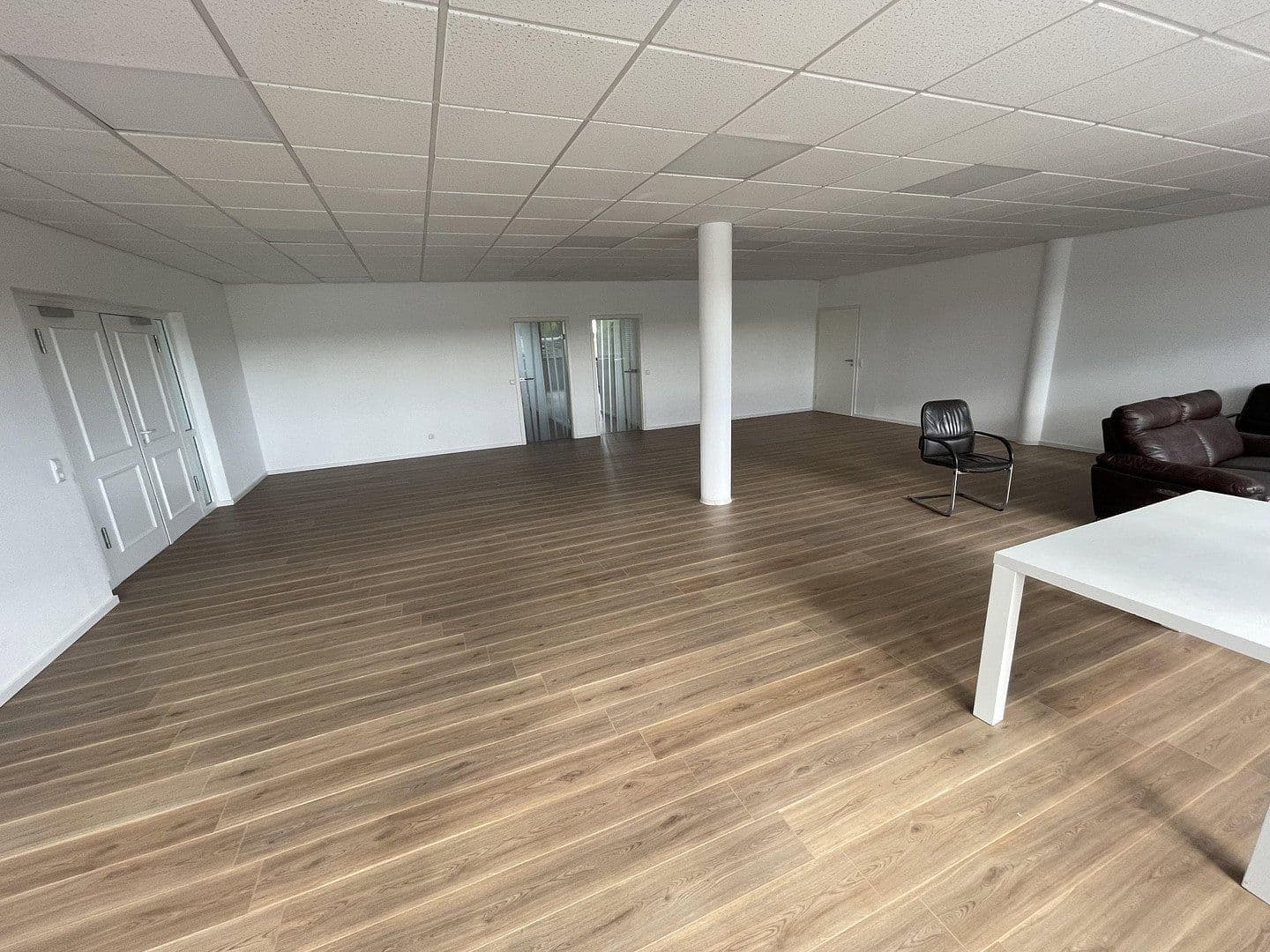 Pronájem kanceláře 480 m², Max-Eyth-Str.23, Ditzingen, Bádensko-Württembersko Pronájem kanceláře 480 m², Max-Eyth-Str.23, Ditzingen, Bádensko-Württembersko