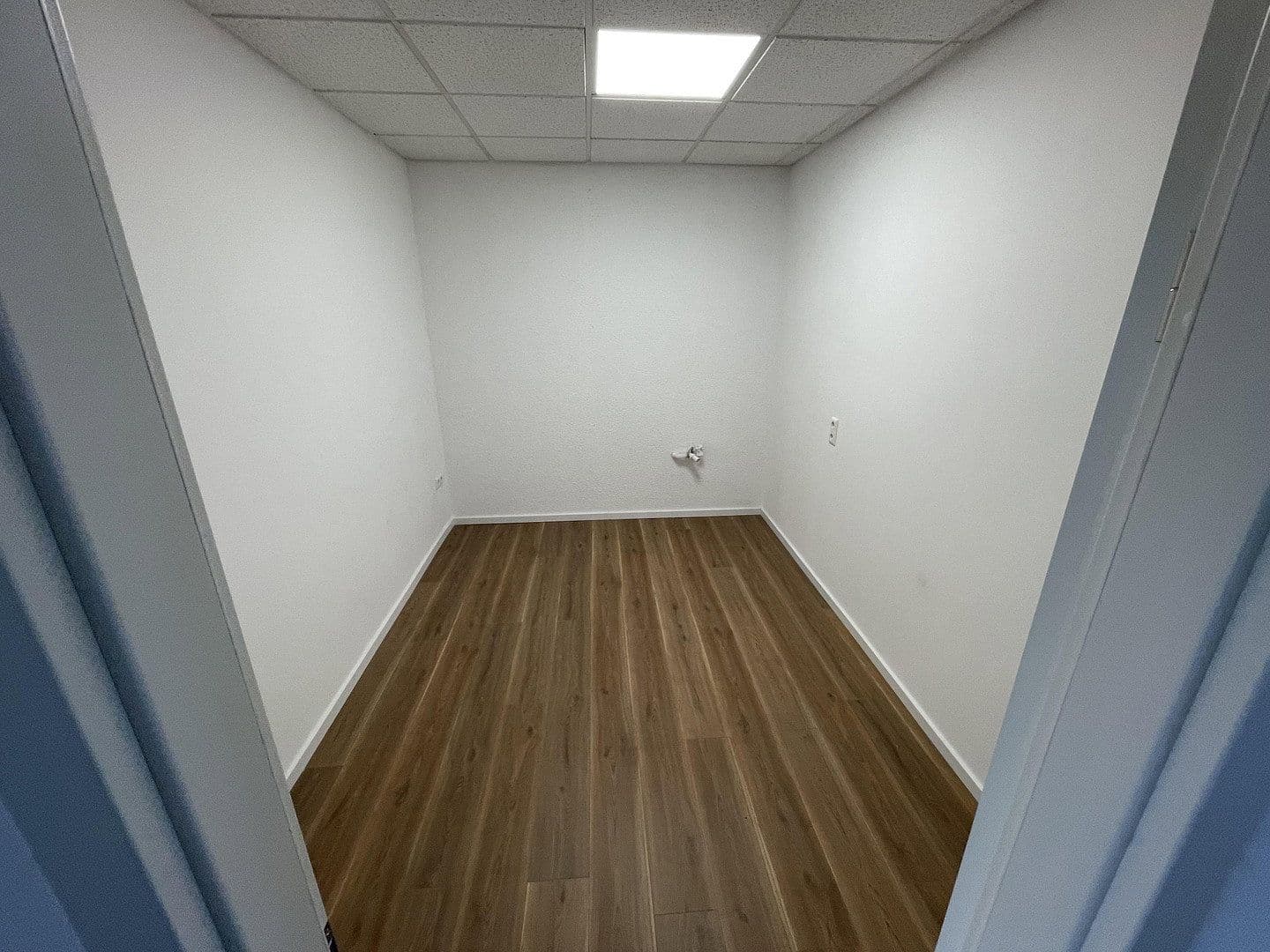 Pronájem kanceláře 480 m², Max-Eyth-Str.23, Ditzingen, Bádensko-Württembersko Pronájem kanceláře 480 m², Max-Eyth-Str.23, Ditzingen, Bádensko-Württembersko
