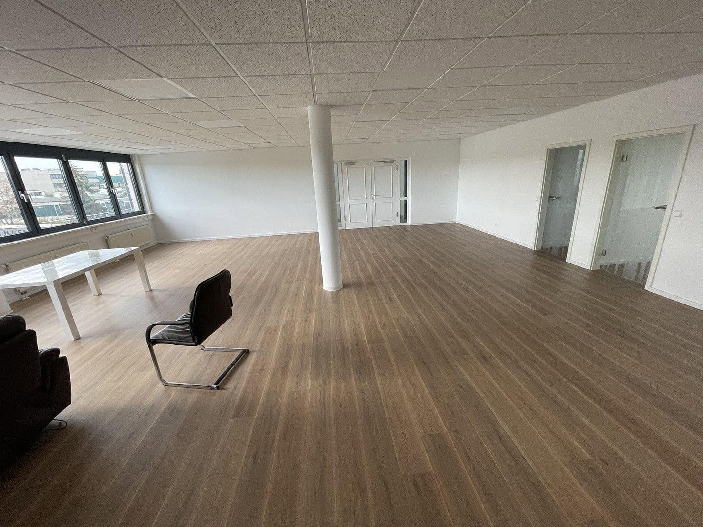 Pronájem kanceláře 480 m², Max-Eyth-Str.23, Ditzingen, Bádensko-Württembersko Pronájem kanceláře 480 m², Max-Eyth-Str.23, Ditzingen, Bádensko-Württembersko