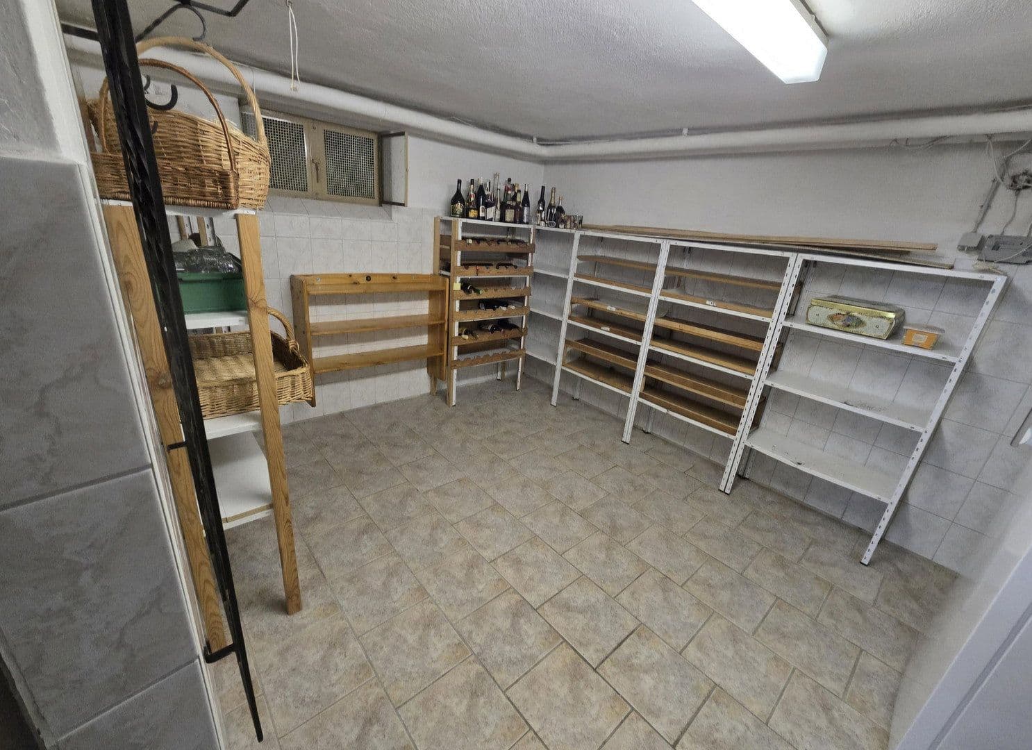 Prodej domu 221 m², pozemek 1.014 m², Pegnitz, Bavorsko Prodej domu 221 m², pozemek 1.014 m², Pegnitz, Bavorsko