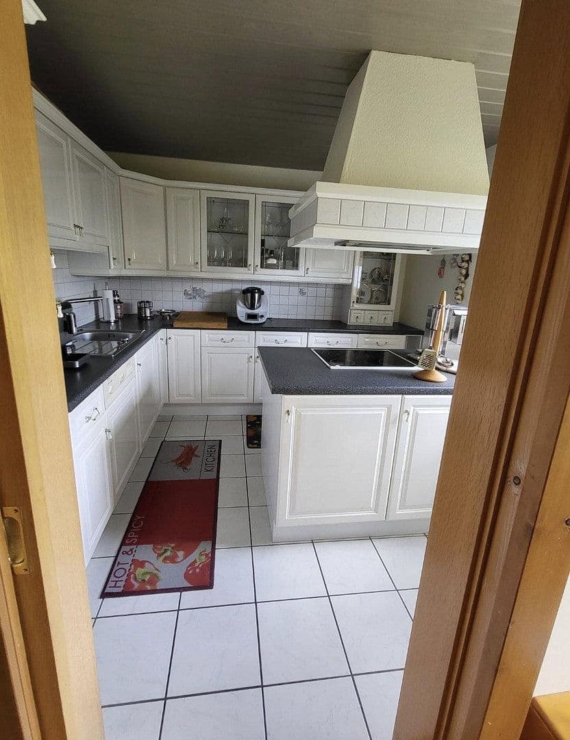 Prodej domu 221 m², pozemek 1.014 m², Pegnitz, Bavorsko Prodej domu 221 m², pozemek 1.014 m², Pegnitz, Bavorsko