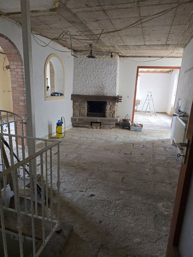 Prodej domu 221 m², pozemek 1.014 m², Pegnitz, Bavorsko Prodej domu 221 m², pozemek 1.014 m², Pegnitz, Bavorsko