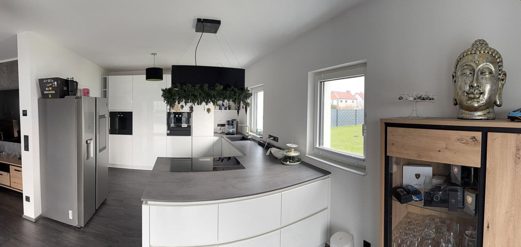 Prodej domu 270 m², pozemek 1.031 m², Königslutter am Elm, Dolní Sasko Prodej domu 270 m², pozemek 1.031 m², Königslutter am Elm, Dolní Sasko