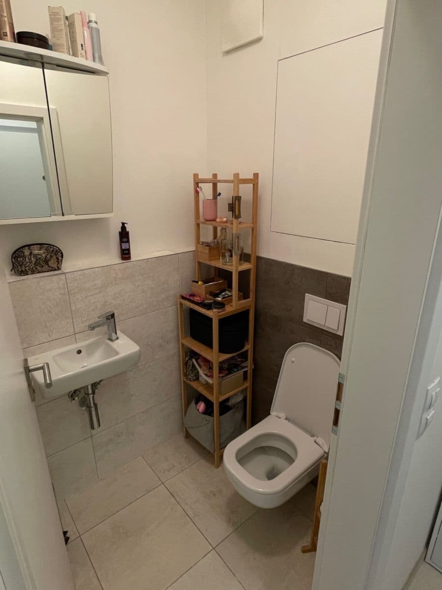 Pronájem bytu 3+kk 70 m², U Mlýnského kanálu, Praha, Praha Pronájem bytu 3+kk 70 m², U Mlýnského kanálu, Praha, Praha