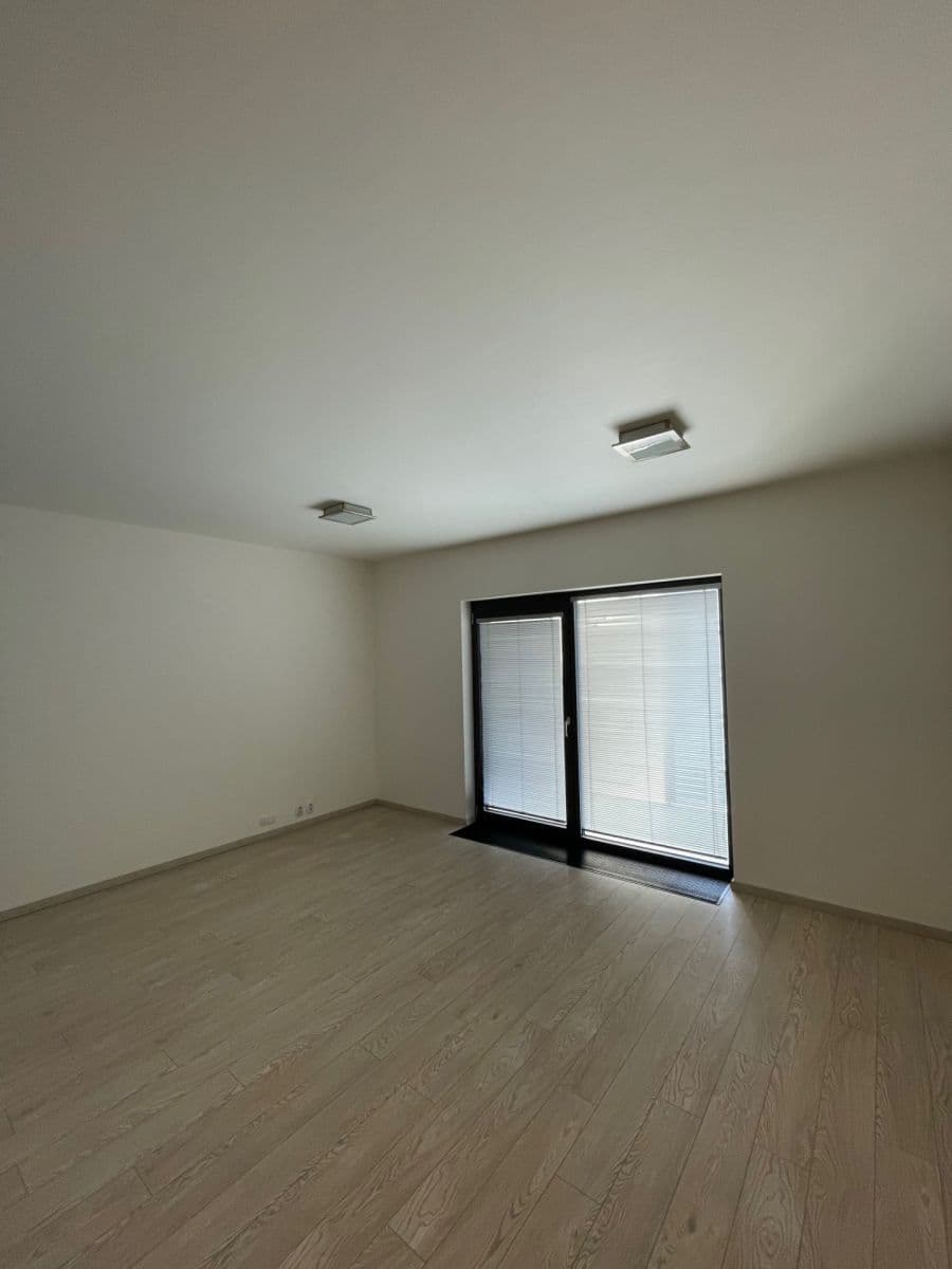 Pronájem bytu 3+kk 70 m², U Mlýnského kanálu, Praha, Praha Pronájem bytu 3+kk 70 m², U Mlýnského kanálu, Praha, Praha