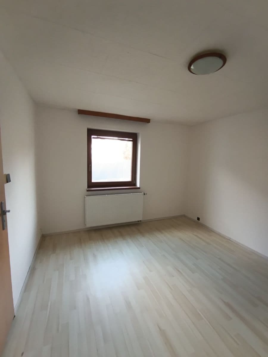 Pronájem bytu 2+1 51 m², Revoluční, Nýřany, Plzeňský kraj Pronájem bytu 2+1 51 m², Revoluční, Nýřany, Plzeňský kraj