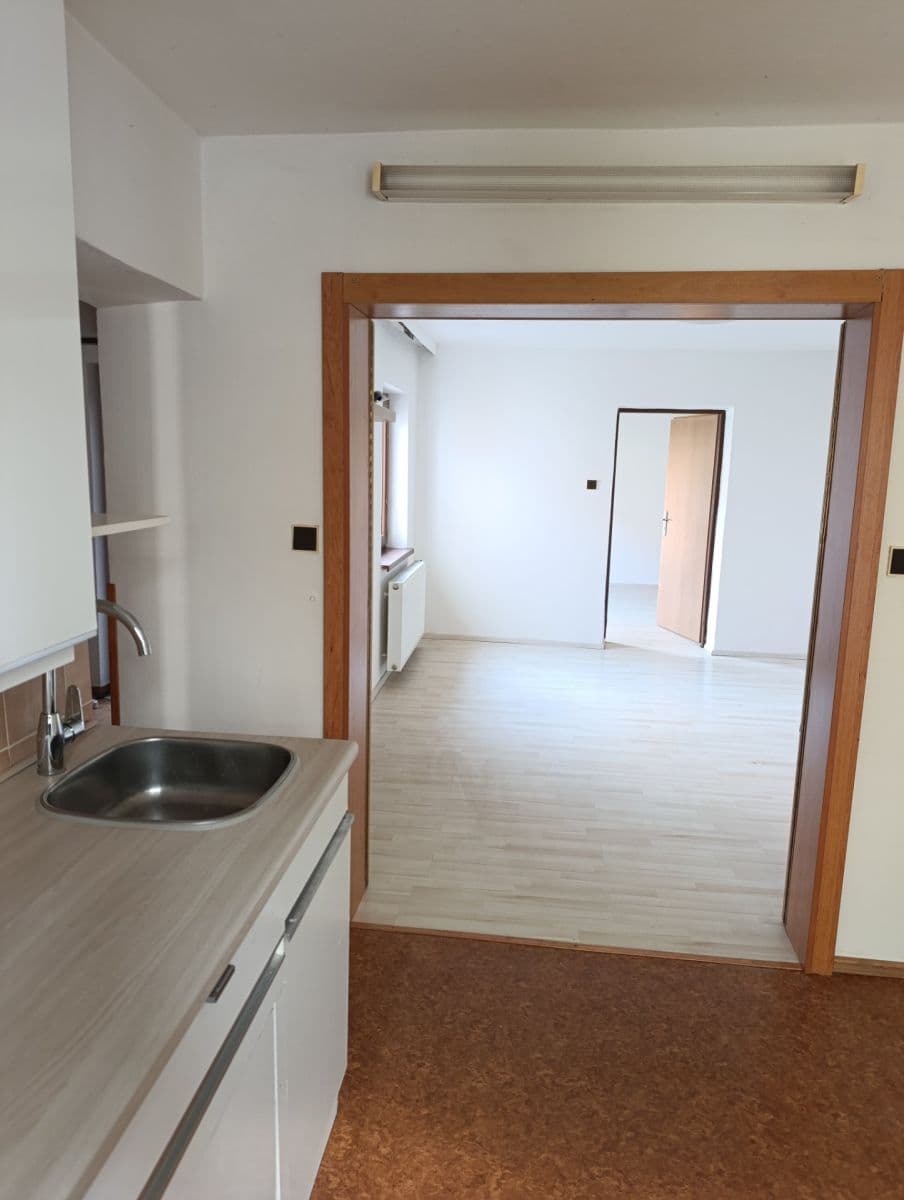 Pronájem bytu 2+1 51 m², Revoluční, Nýřany, Plzeňský kraj Pronájem bytu 2+1 51 m², Revoluční, Nýřany, Plzeňský kraj