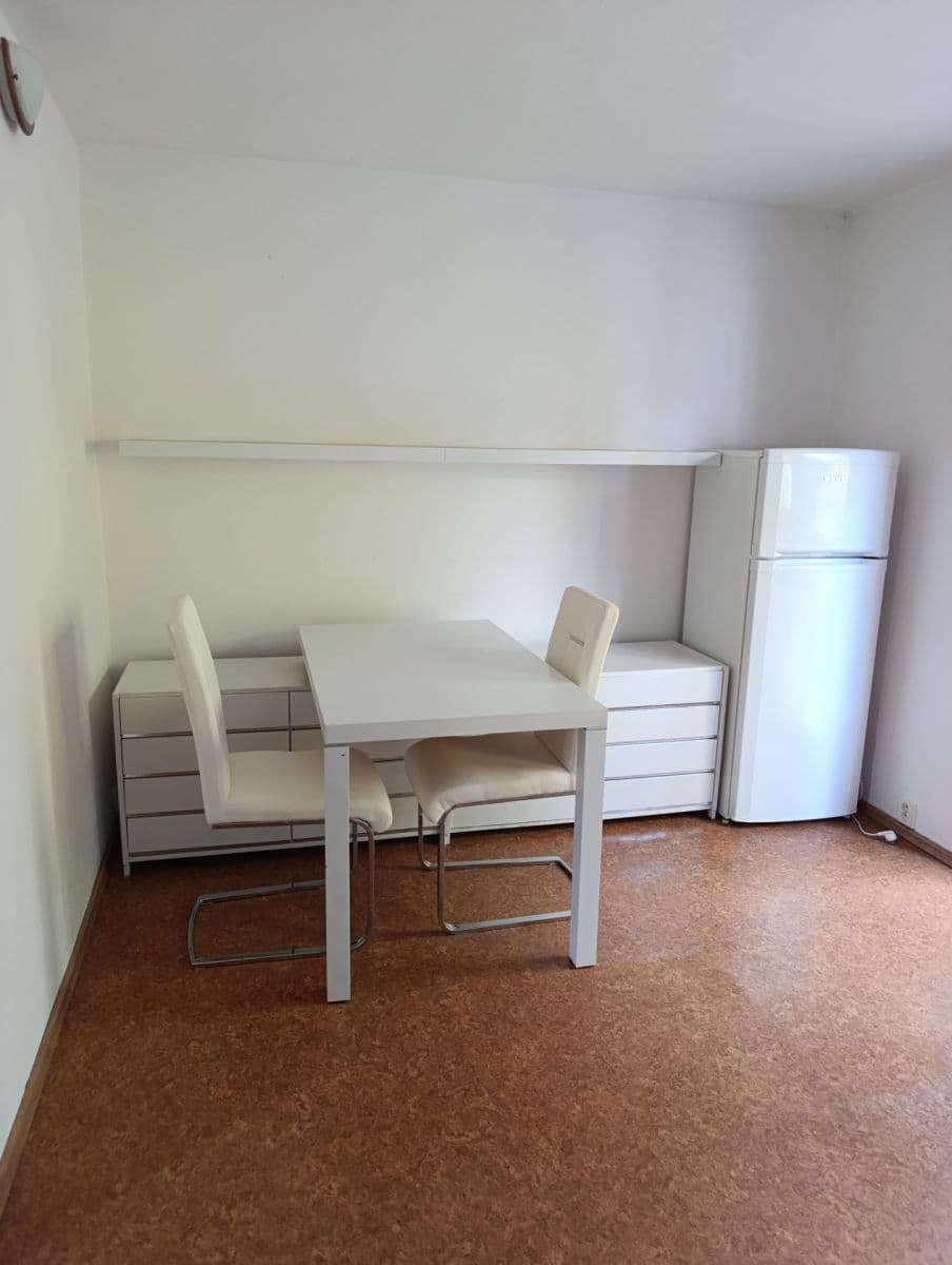 Pronájem bytu 2+1 51 m², Revoluční, Nýřany, Plzeňský kraj Pronájem bytu 2+1 51 m², Revoluční, Nýřany, Plzeňský kraj